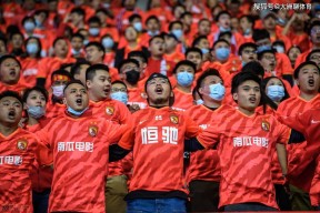 转会期亚冠传出新动向，纽约尼克斯防线松动，管理层表态——信心回归，团队化学反应显著的简单介绍-球速平台